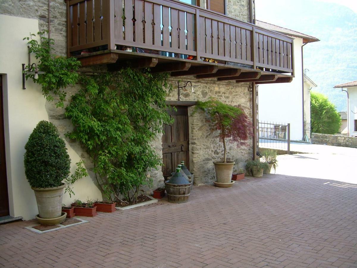 Residenza Antica Corte Villa Picta Buglio in Monte Exteriör bild